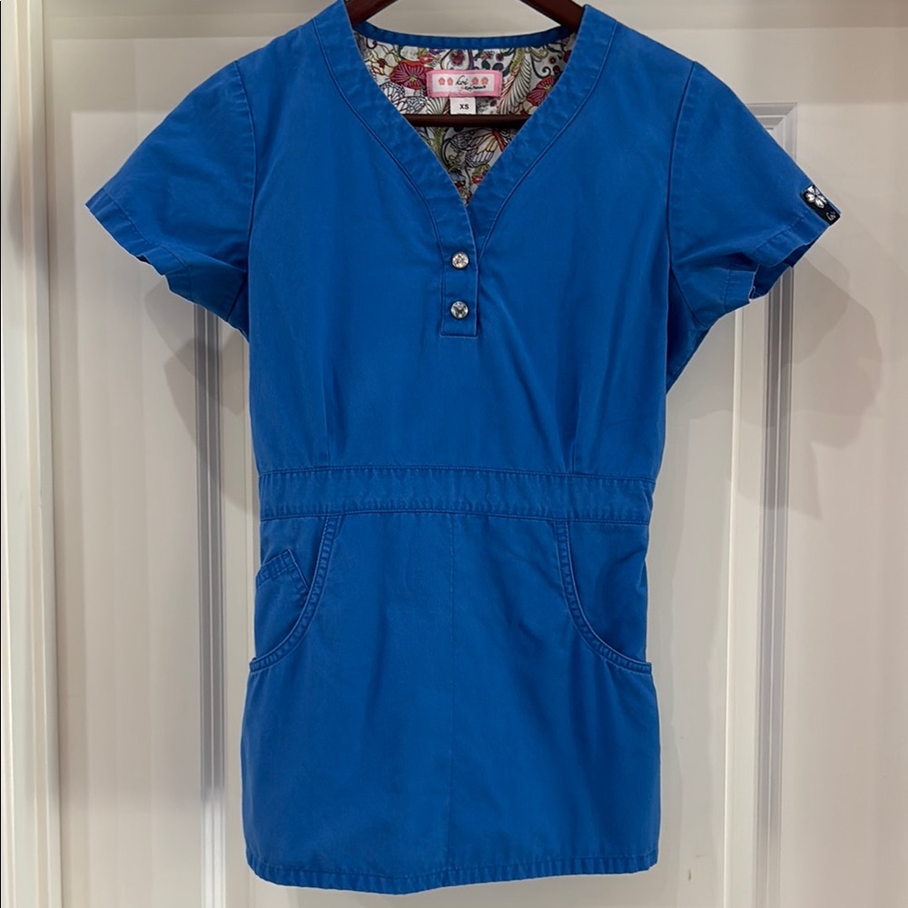 Blue Short Sleeve Koi Scrub Top